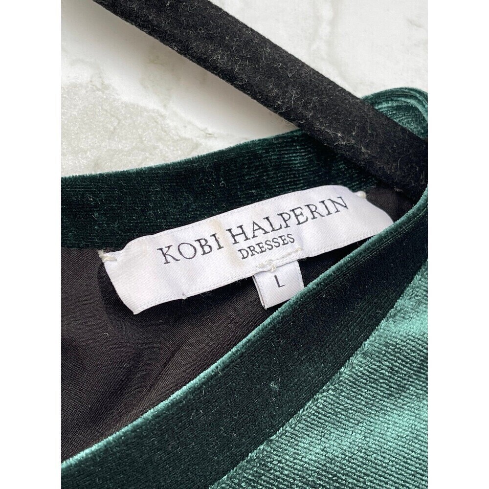 Kobi Halperin Hallie Bell Sleeve Velvet Shift Dress, green emerald size large - Picture 8 of 9